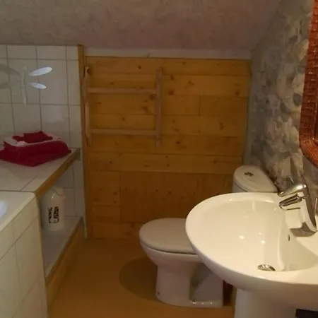 Farm stay Chambres D'Hote Les Jardins De Prasserat *